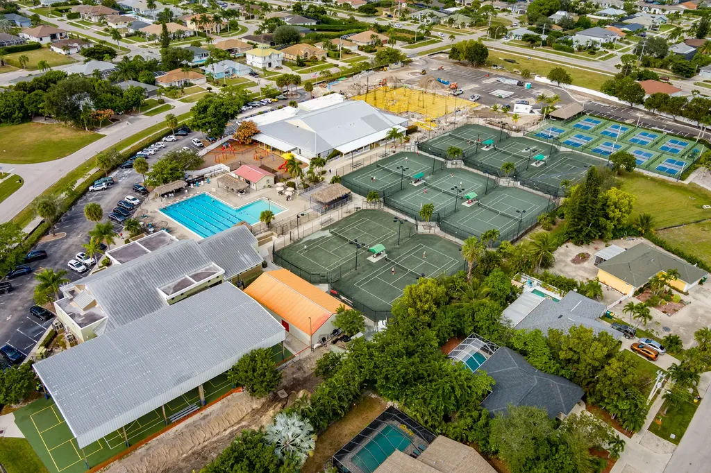 1414 Delbrook Way Marco Island FL 34145