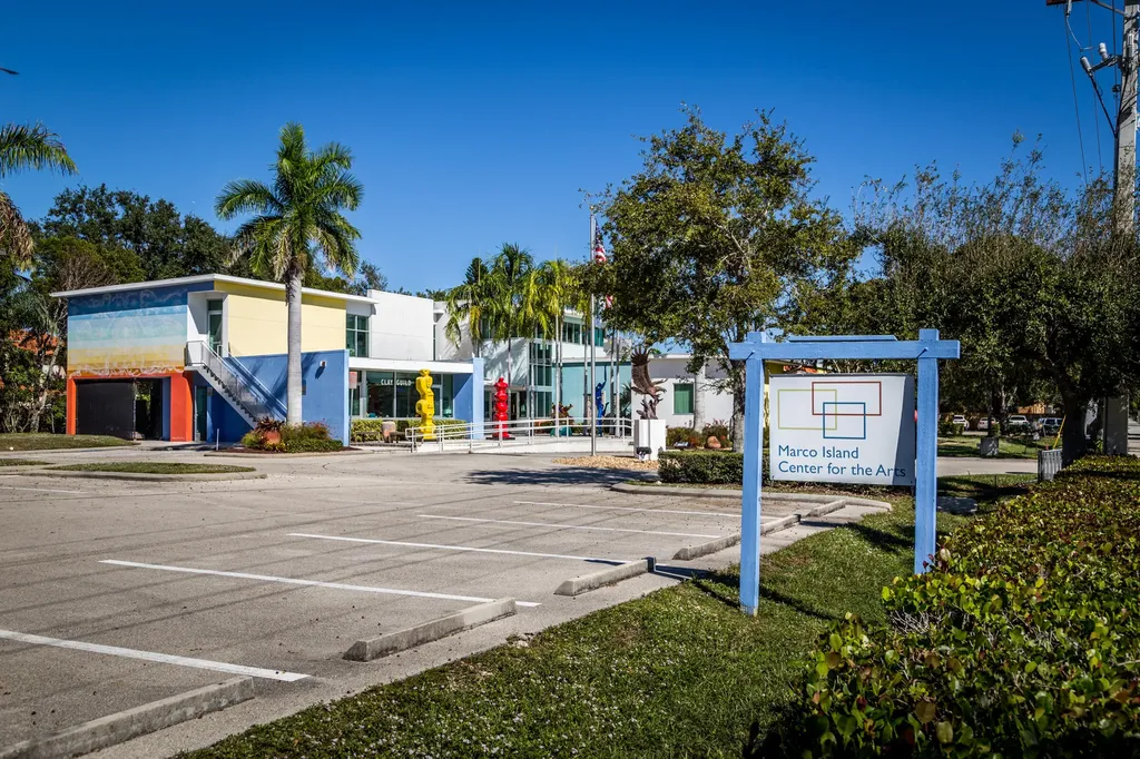 1414 Delbrook Way Marco Island FL 34145