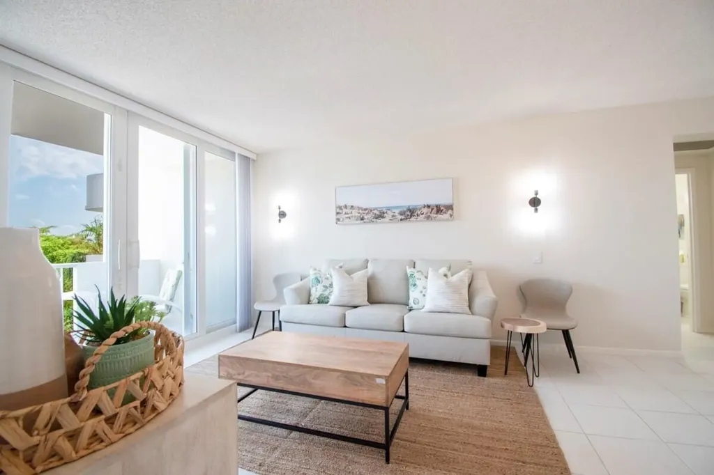 140 Seaview Court Marco Island FL 34145