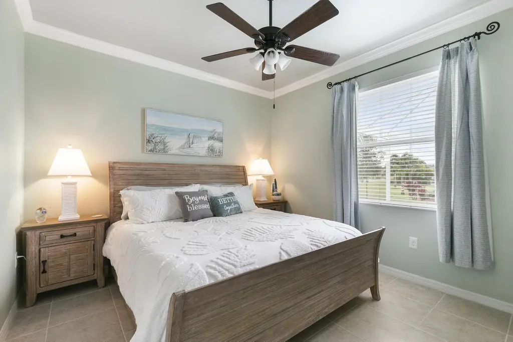 14598 Grapevine Drive Naples FL 34114