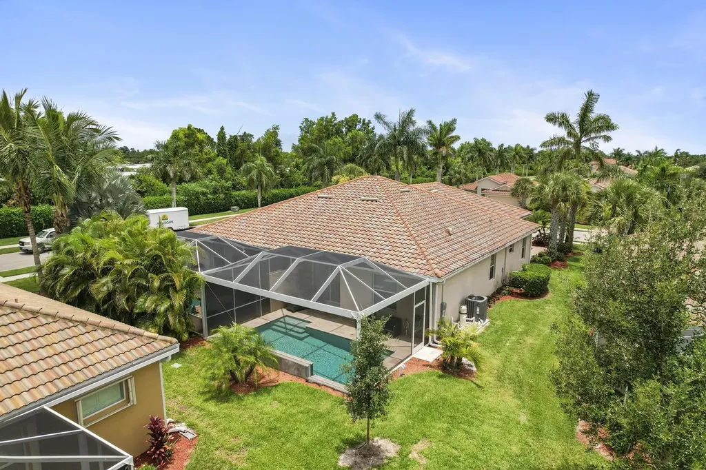 14598 Grapevine Drive Naples FL 34114