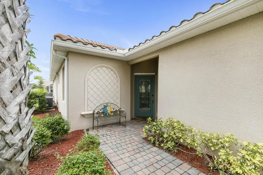 14598 Grapevine Drive Naples FL 34114