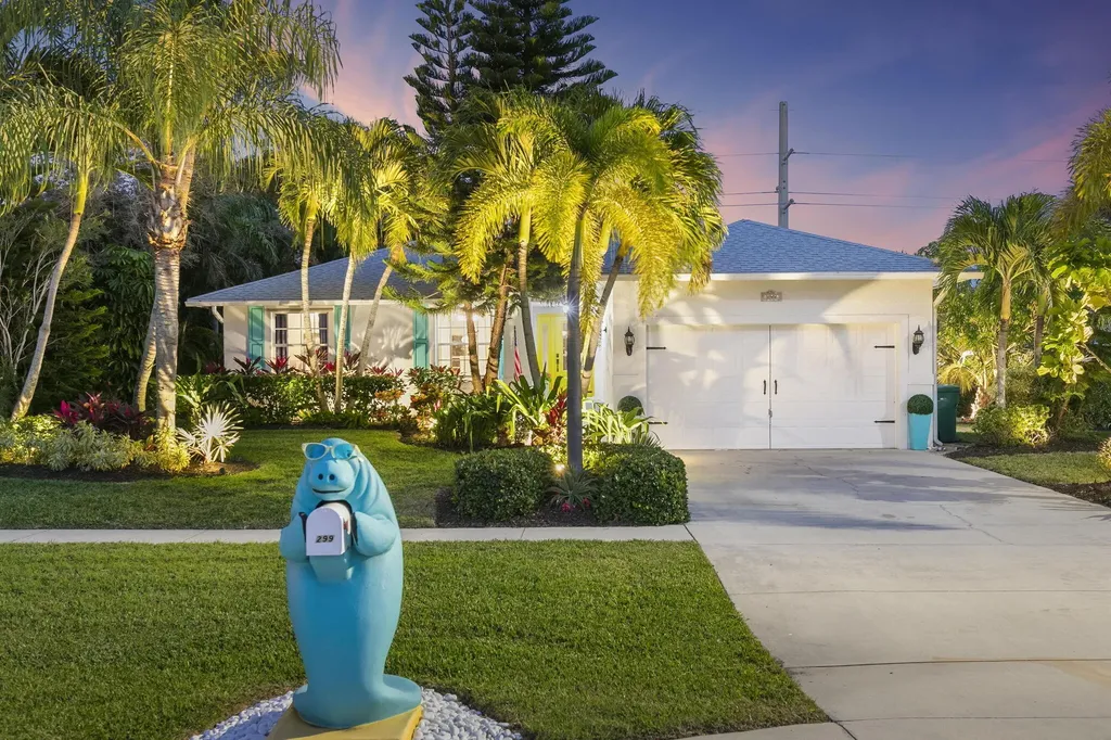 299 S Heathwood Drive Marco Island FL 34145