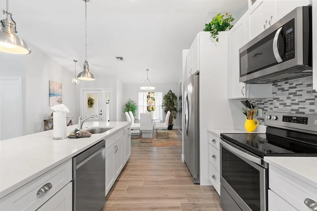 299 S Heathwood Drive Marco Island FL 34145