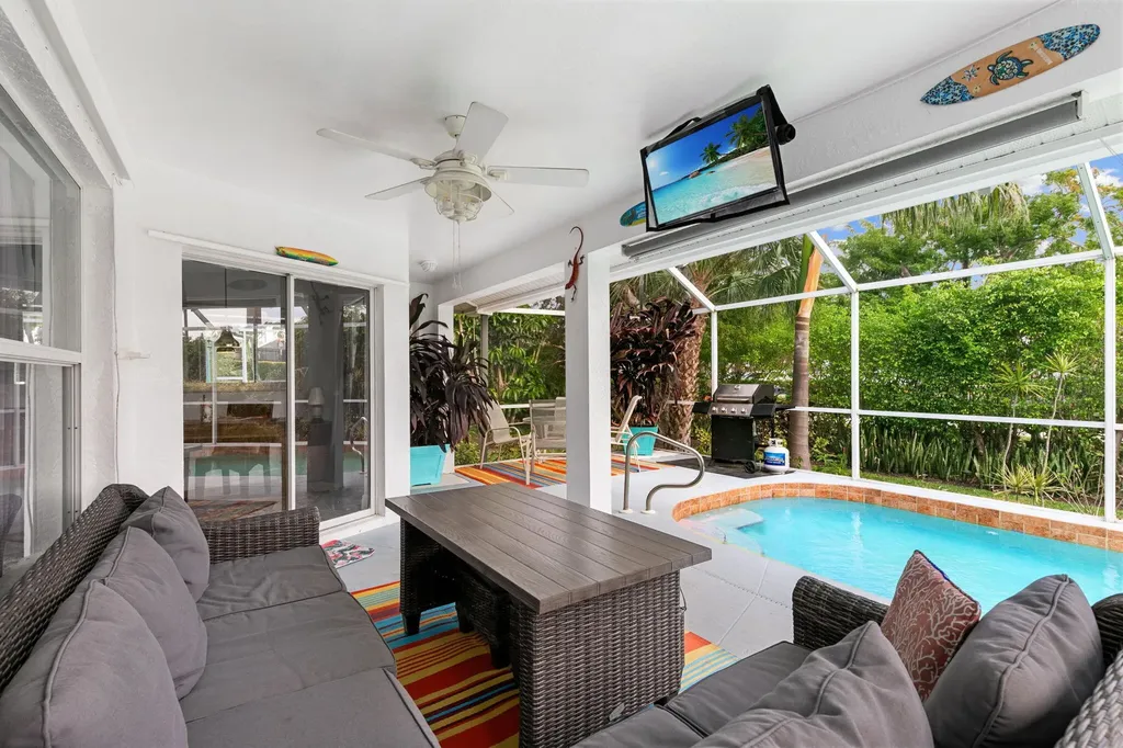 299 S Heathwood Drive Marco Island FL 34145