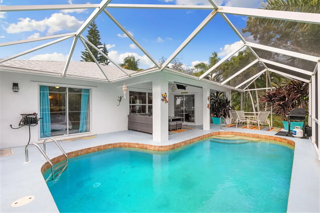 299 S Heathwood Drive Marco Island FL 34145