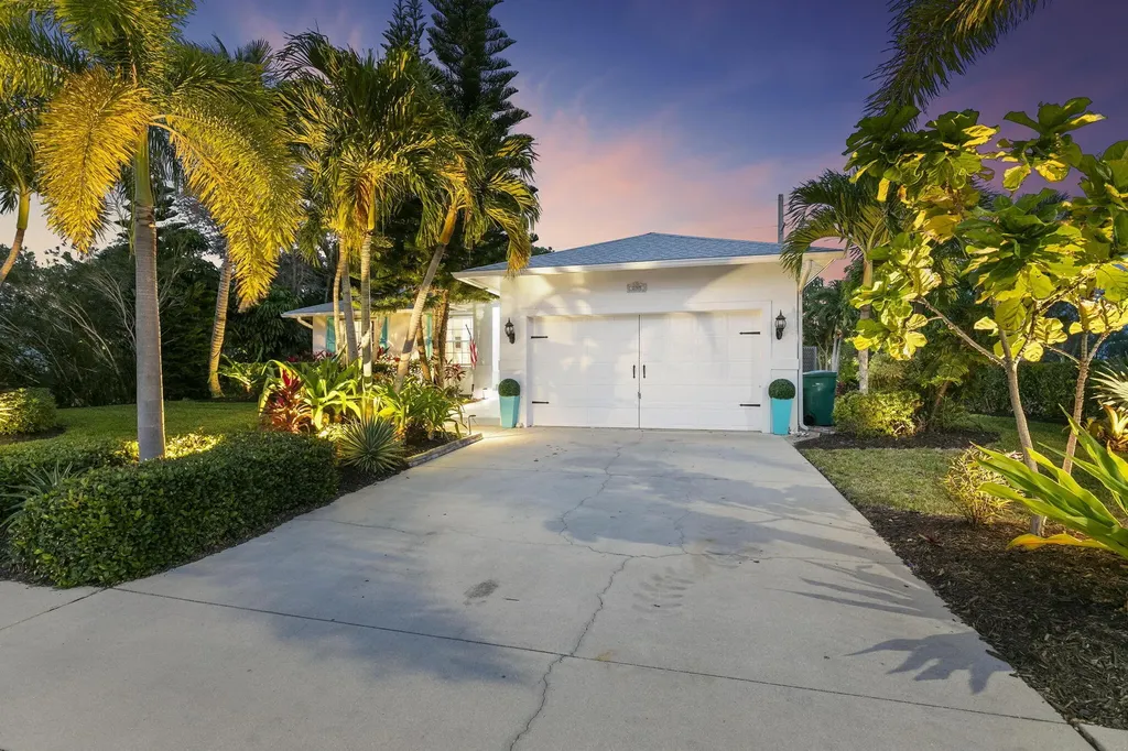 299 S Heathwood Drive Marco Island FL 34145