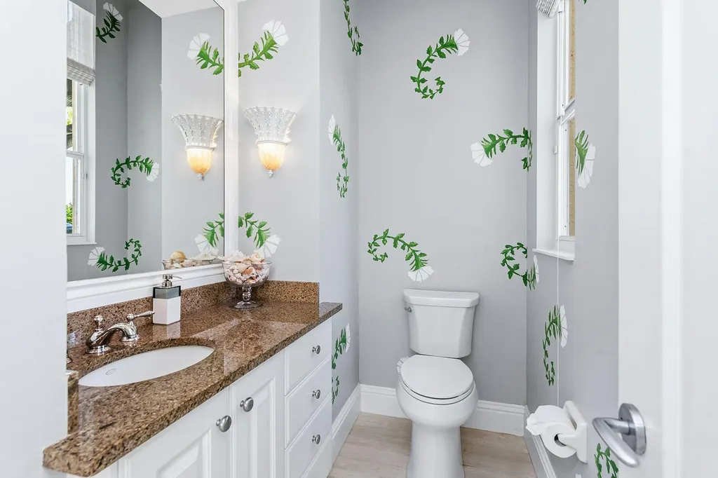 8589 Bellagio Drive Naples FL 34114