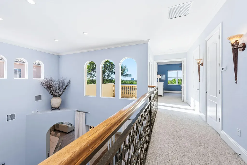 8589 Bellagio Drive Naples FL 34114