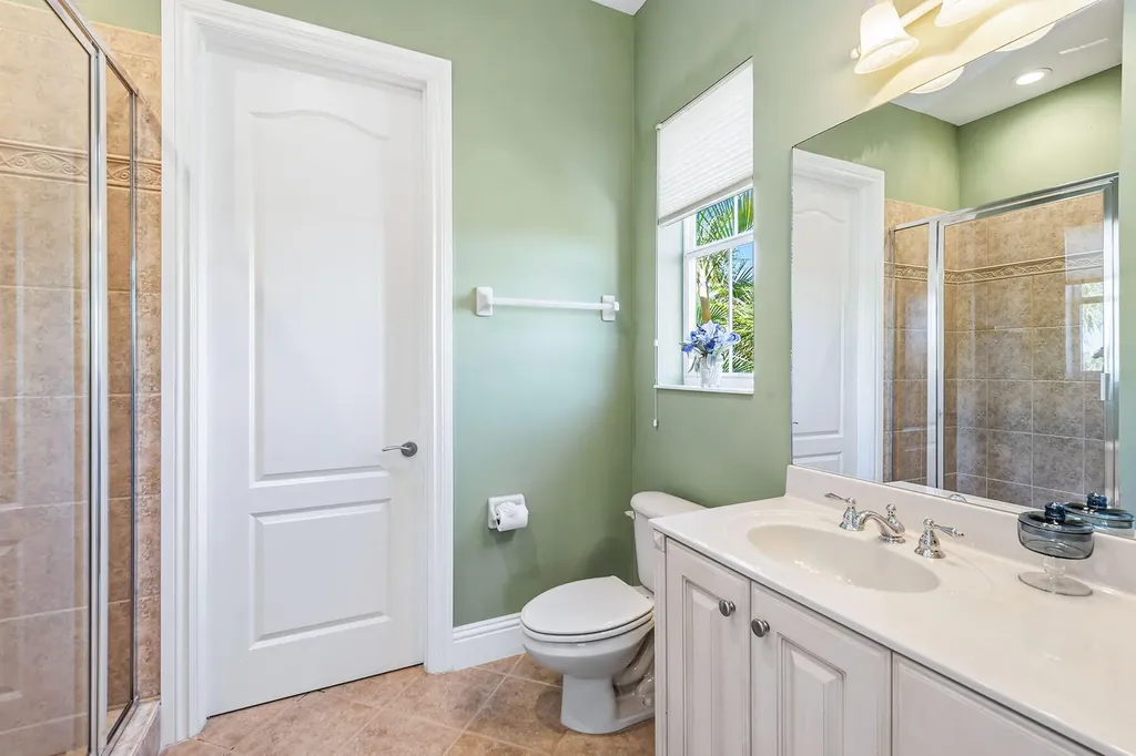 8589 Bellagio Drive Naples FL 34114