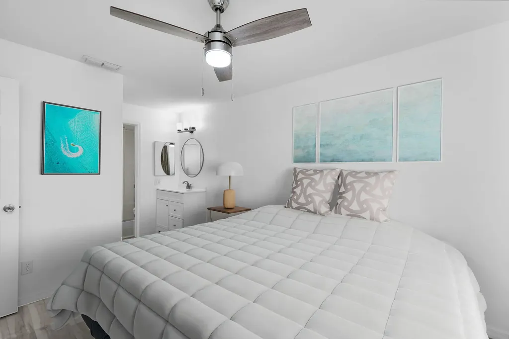 1375 Mainsail Drive Naples FL 34114