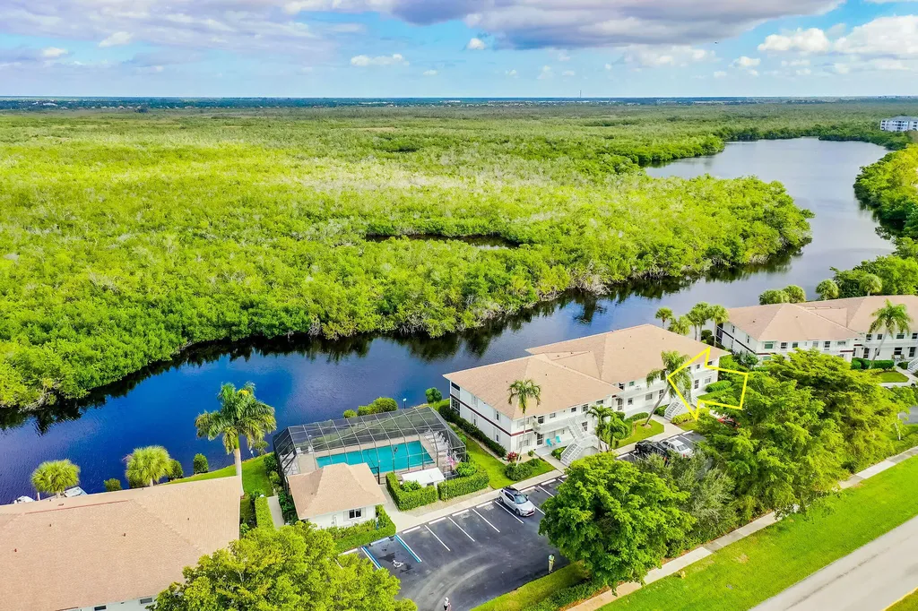 1375 Mainsail Drive Naples FL 34114