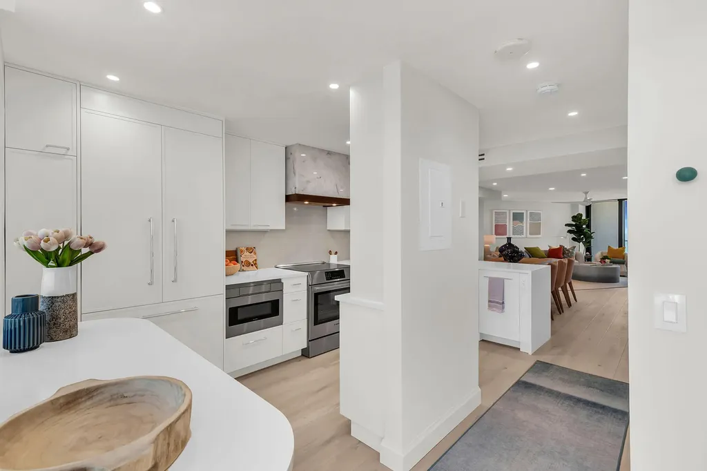 320 Seaview Court Marco Island FL 34145