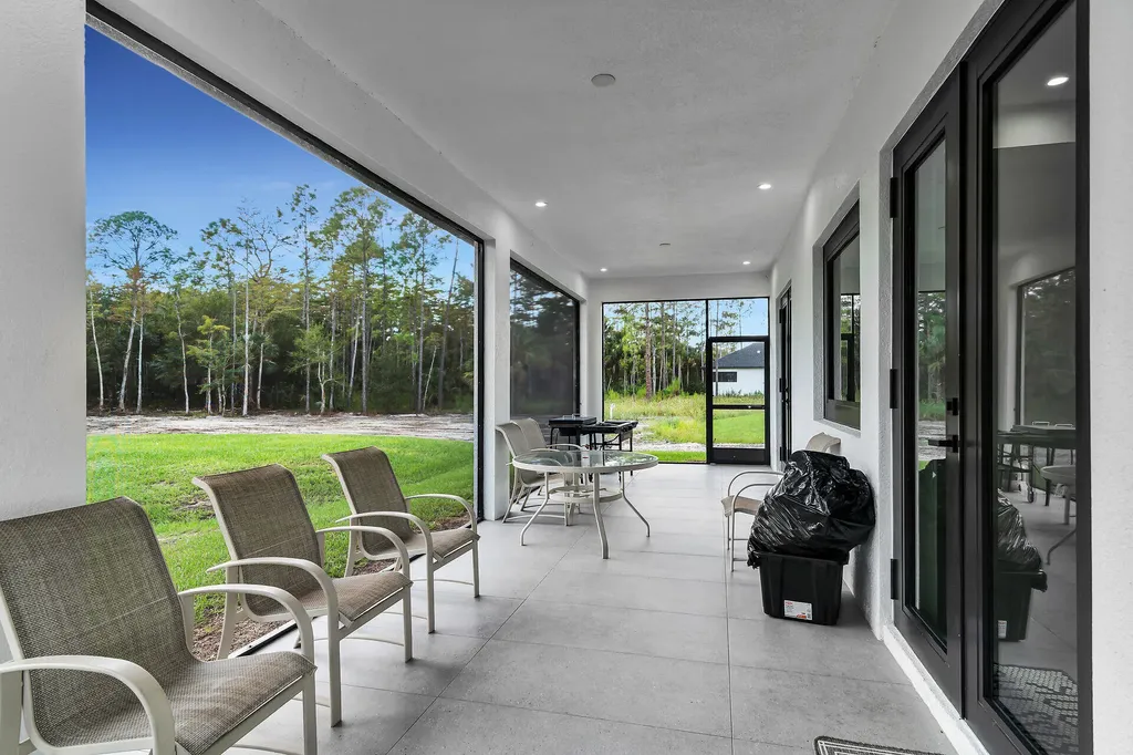 3348 27th Avenue NE Naples FL 34120