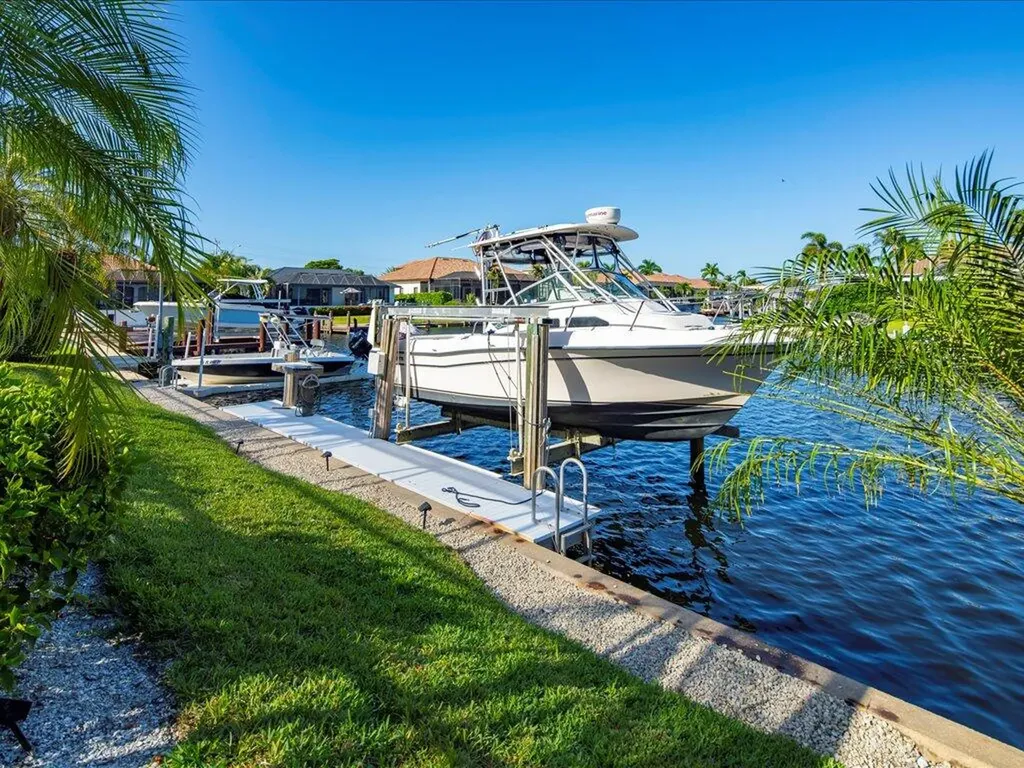 28 Madagascar Court Marco Island FL 34145