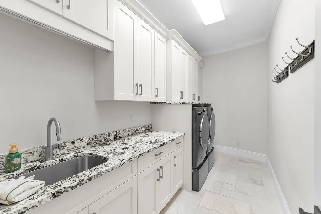 710 Tigertail Court Marco Island FL 34145