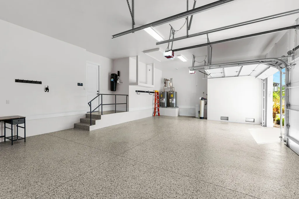 710 Tigertail Court Marco Island FL 34145