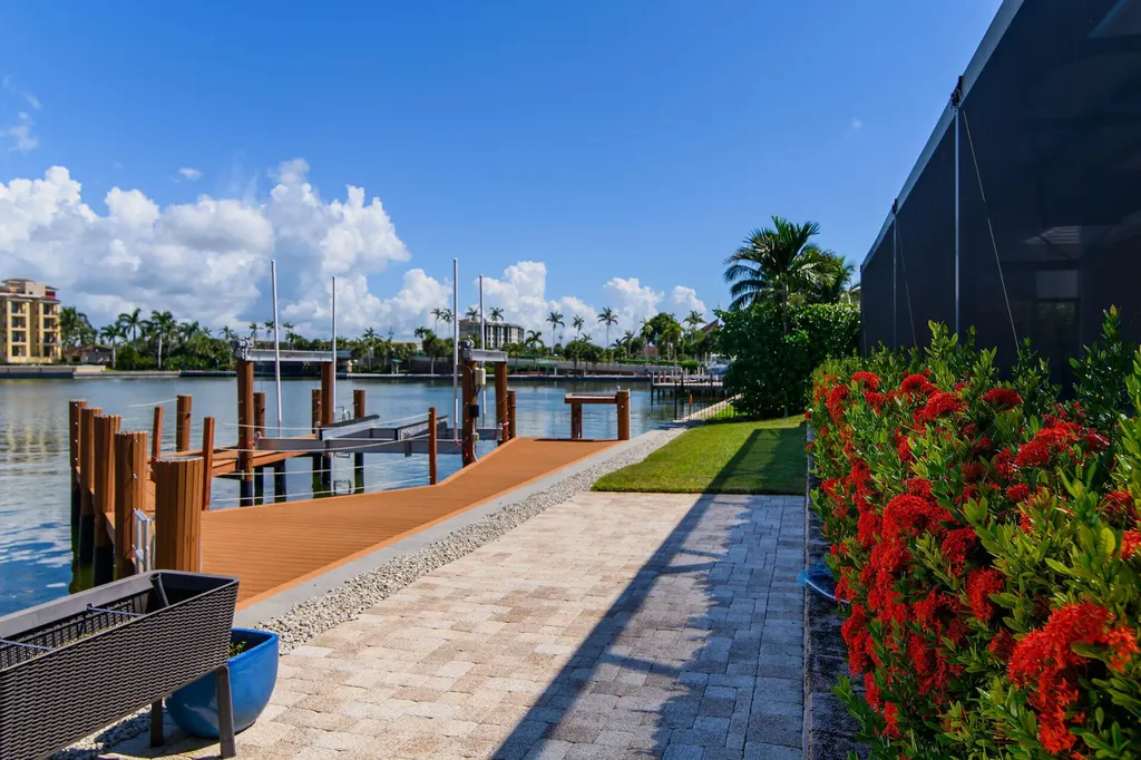 710 Tigertail Court Marco Island FL 34145