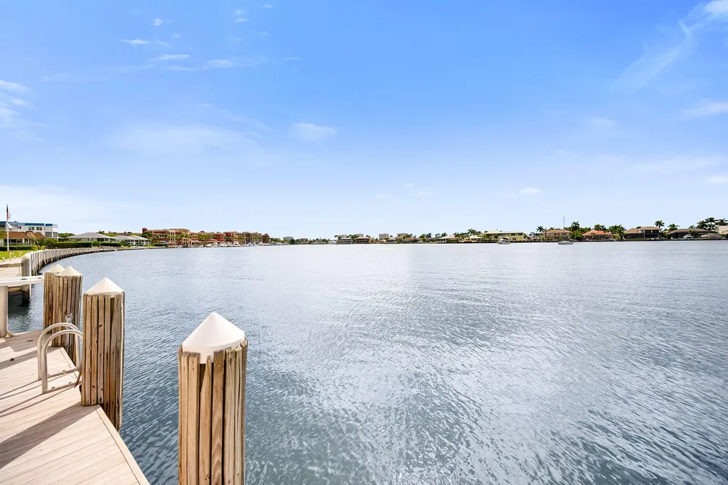 794 W Elkcam Circle Marco Island FL 34145