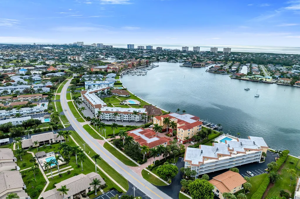 794 W Elkcam Circle Marco Island FL 34145