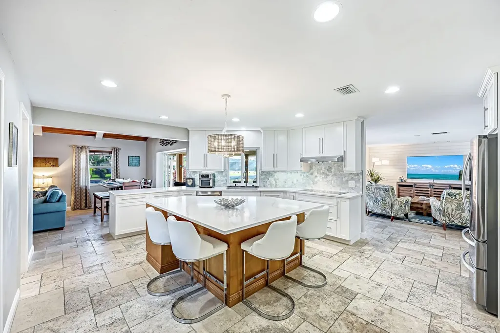 581 Spinnaker Drive Marco Island FL 34145