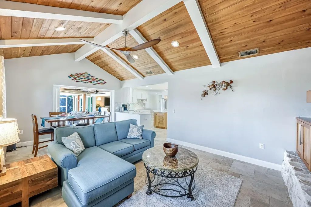 581 Spinnaker Drive Marco Island FL 34145