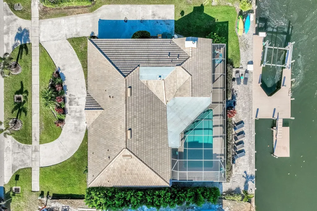 581 Spinnaker Drive Marco Island FL 34145