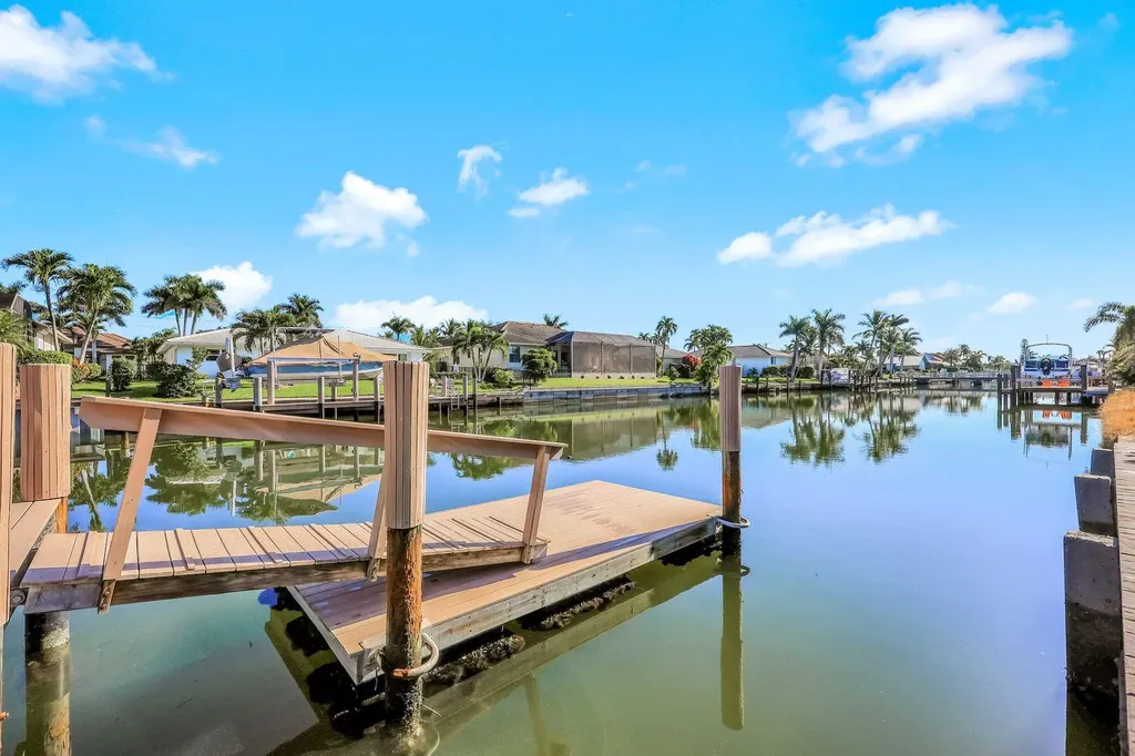 581 Spinnaker Drive Marco Island FL 34145