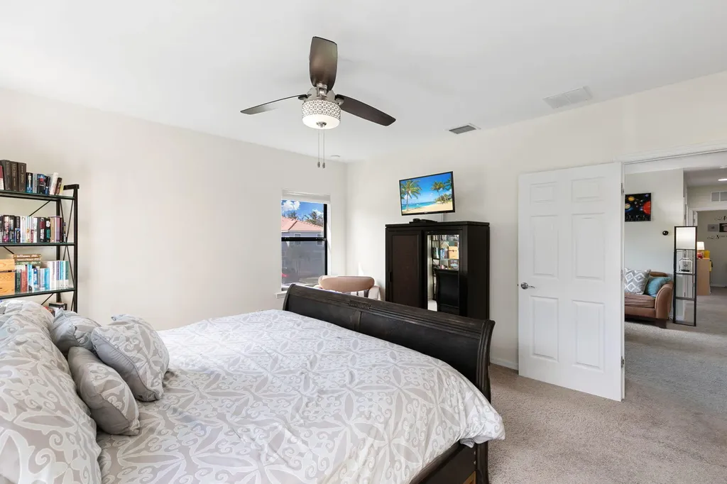 14824 Sutherland Avenue Naples FL 34119