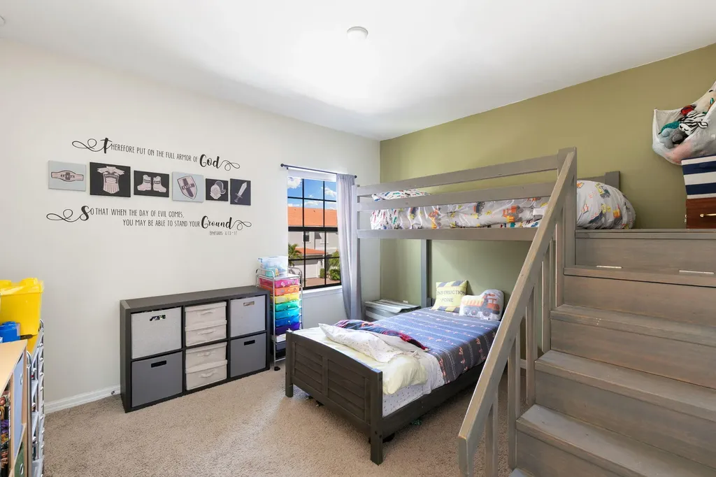 14824 Sutherland Avenue Naples FL 34119