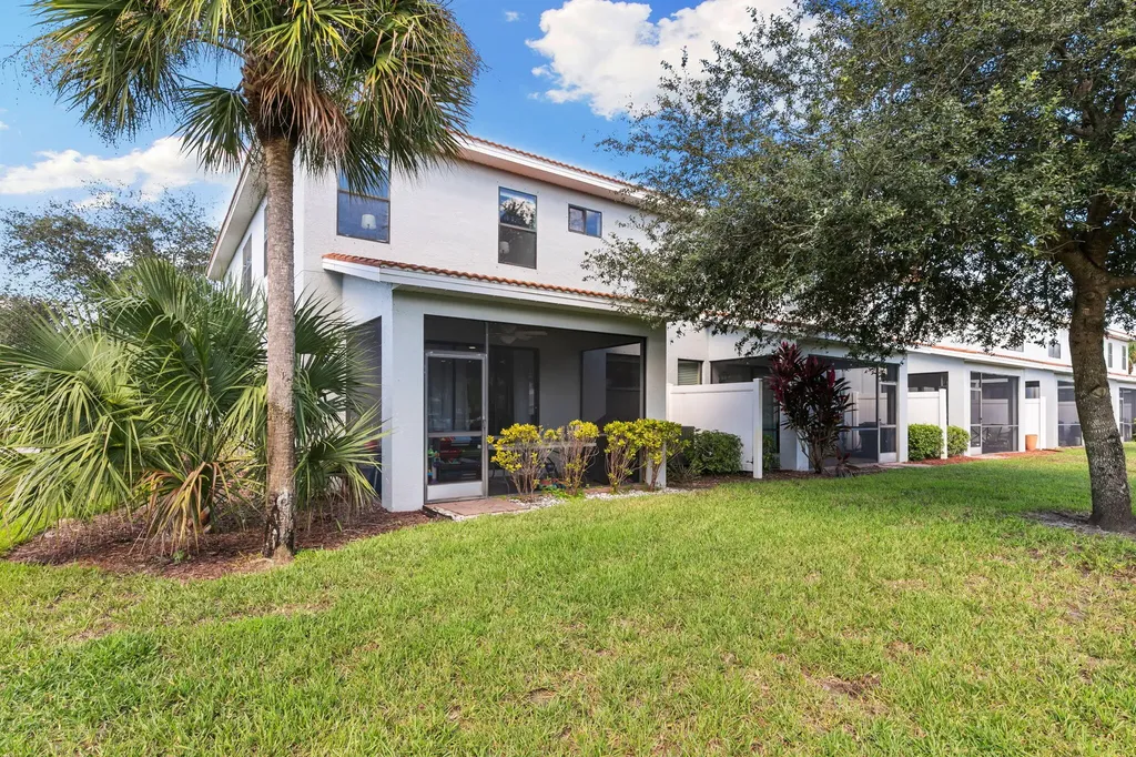 14824 Sutherland Avenue Naples FL 34119