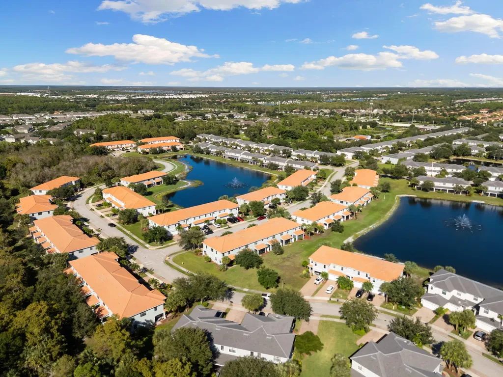 14824 Sutherland Avenue Naples FL 34119