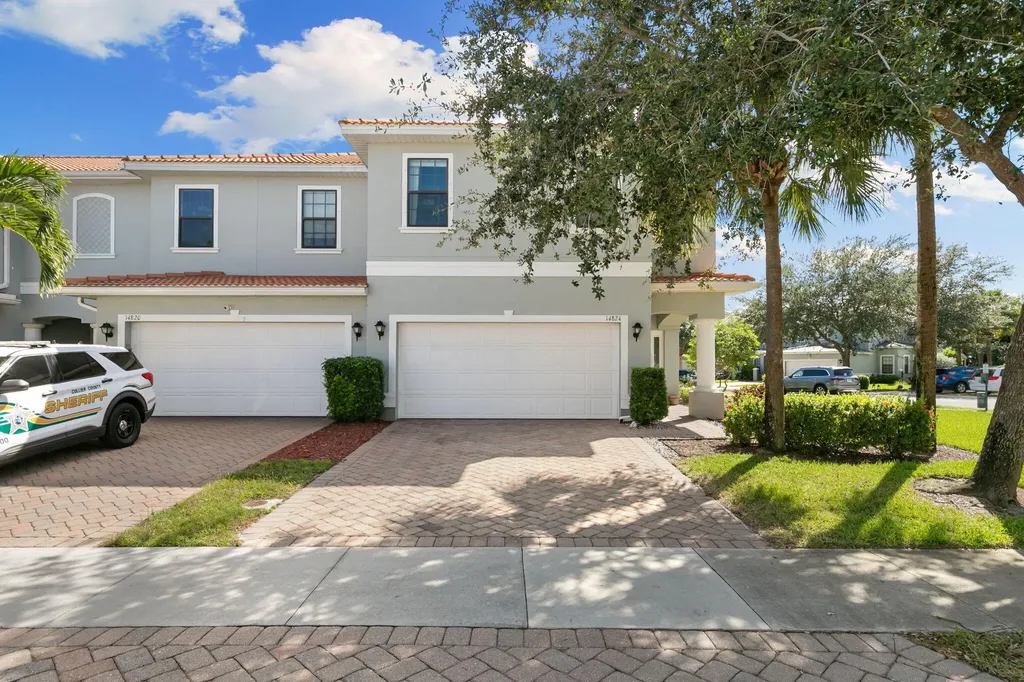 14824 Sutherland Avenue Naples FL 34119
