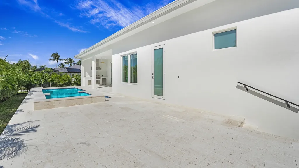 138 Kirkwood Street Marco Island FL 34145