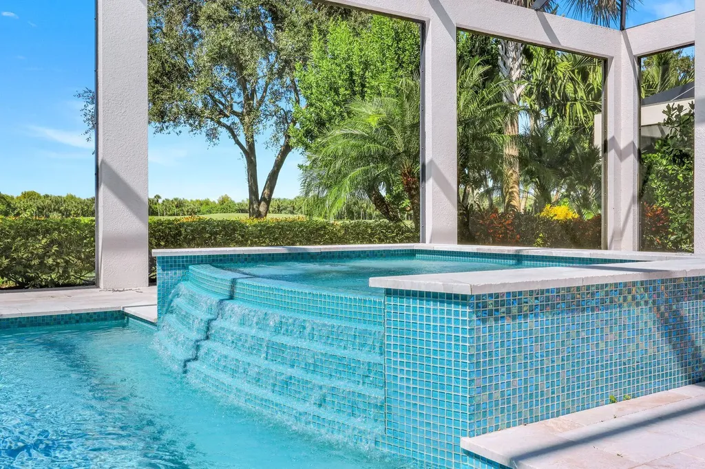 3233 Tavolara Lane Naples FL 34114