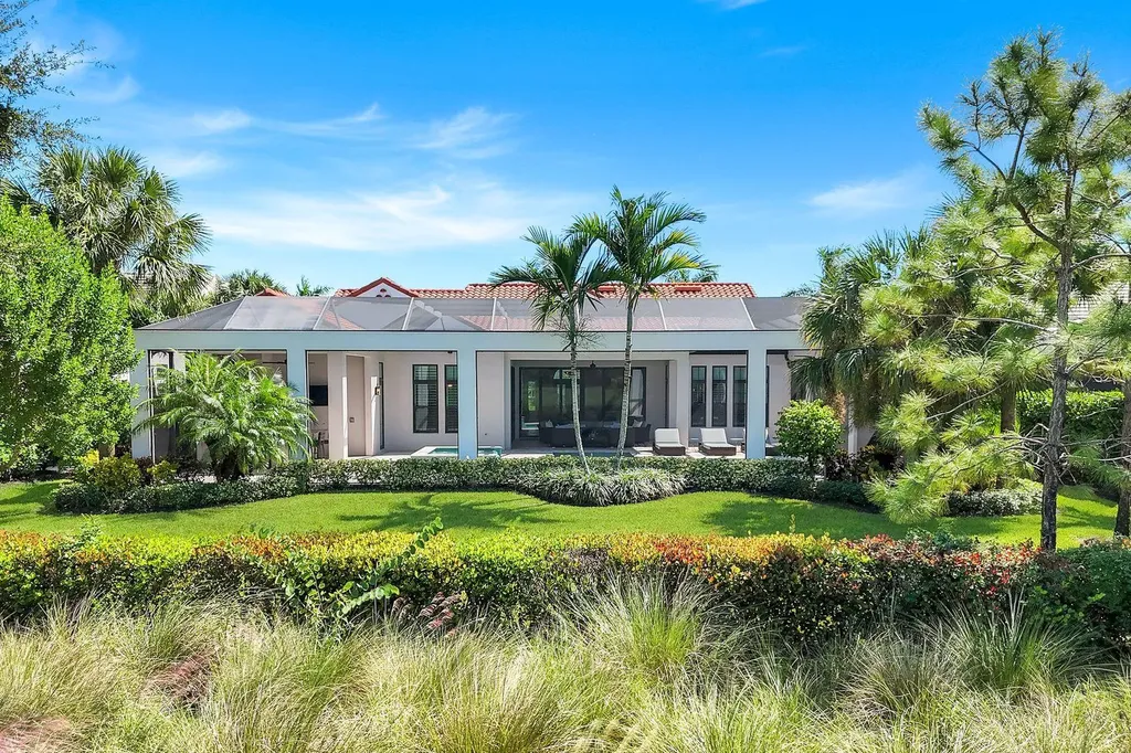 3233 Tavolara Lane Naples FL 34114