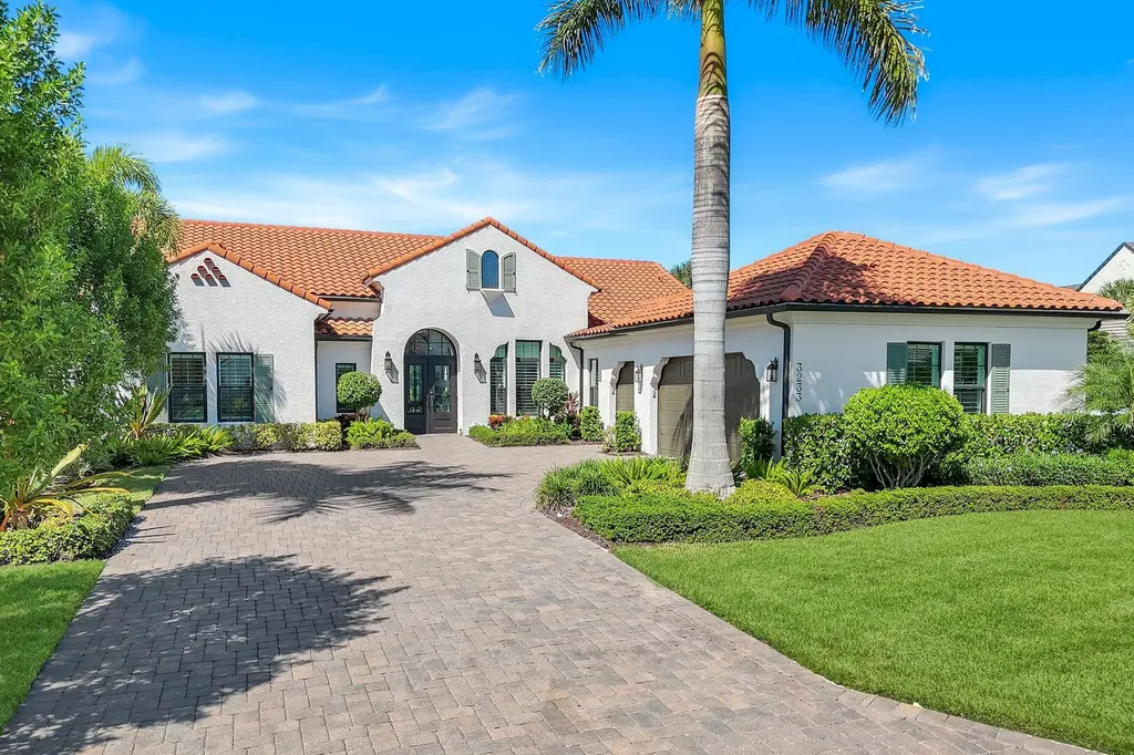 3233 Tavolara Lane Naples FL 34114