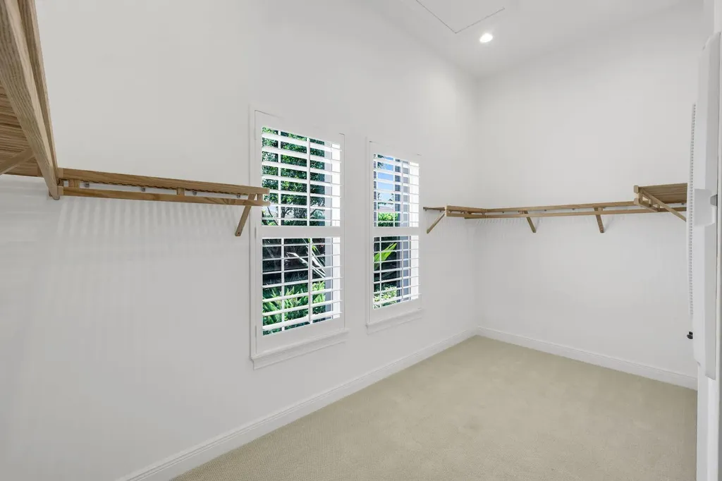 3233 Tavolara Lane Naples FL 34114