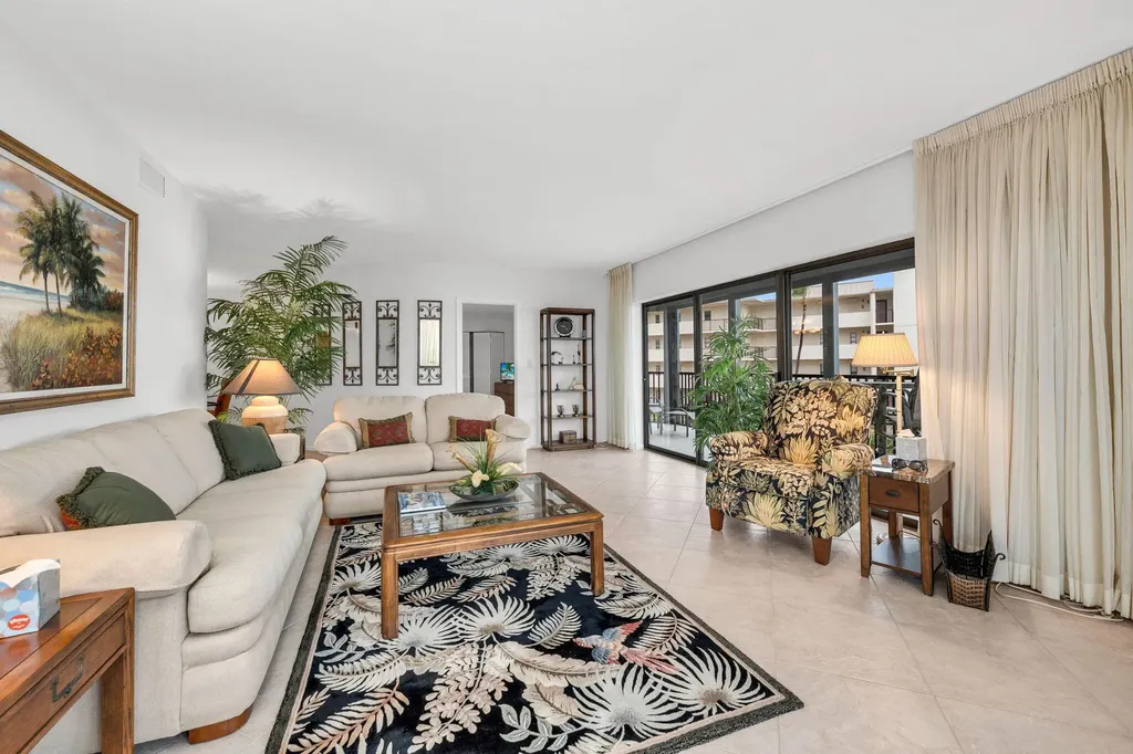 961 Collier Court Marco Island FL 34145