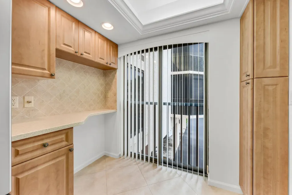 961 Collier Court Marco Island FL 34145