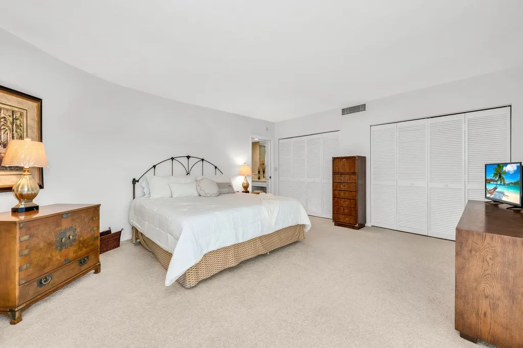 961 Collier Court Marco Island FL 34145