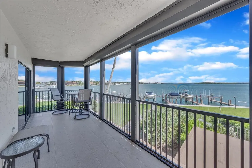 961 Collier Court Marco Island FL 34145