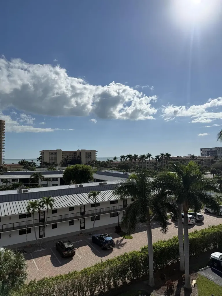 961 Collier Court Marco Island FL 34145