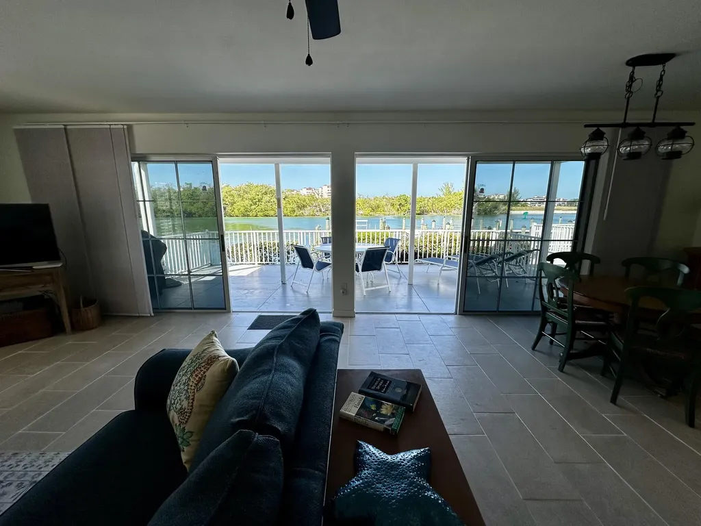 1170 Edington Marco Island FL 34145