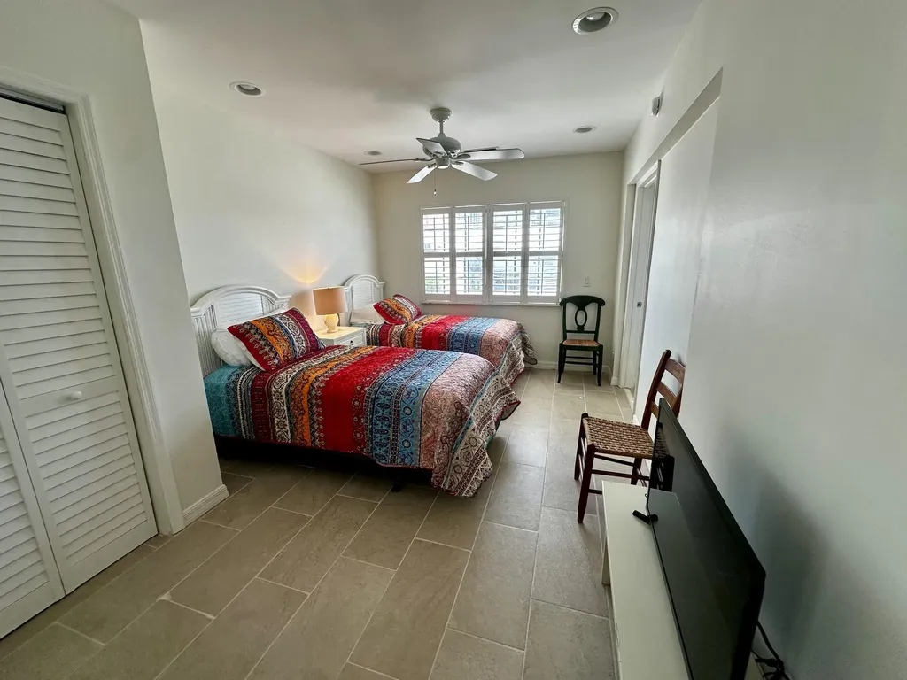 1170 Edington Marco Island FL 34145