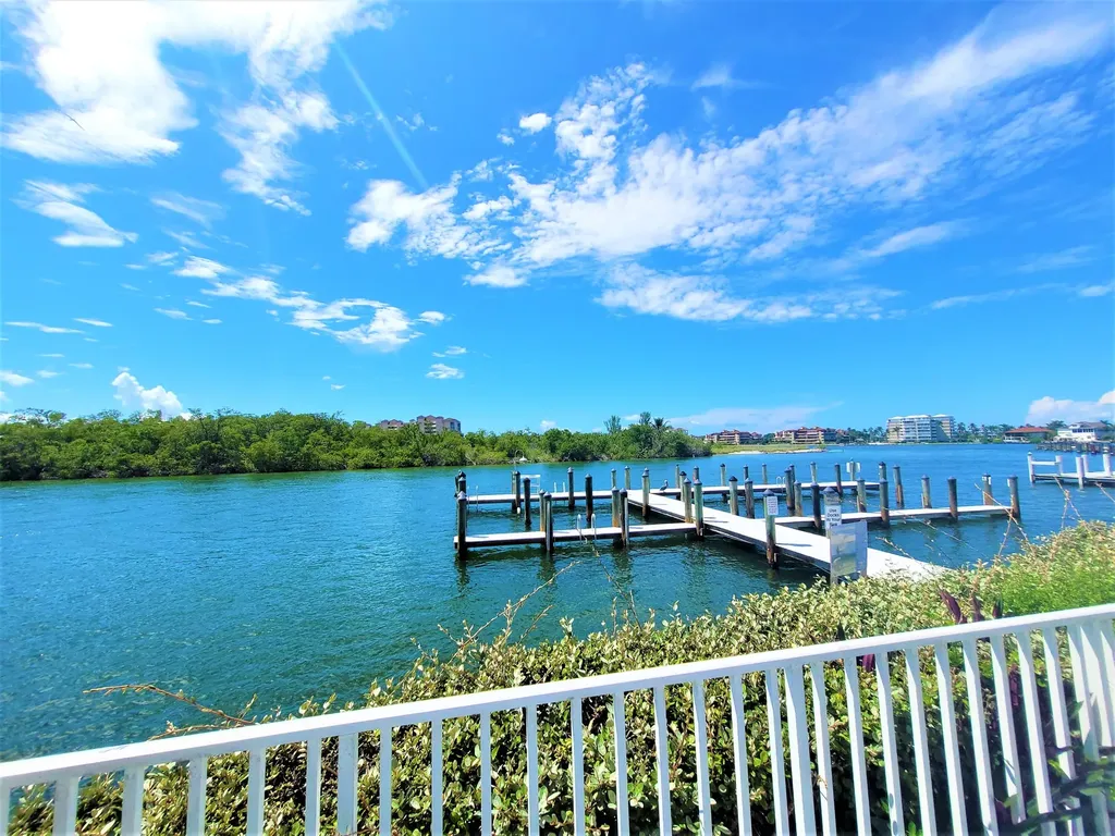 1170 Edington Marco Island FL 34145