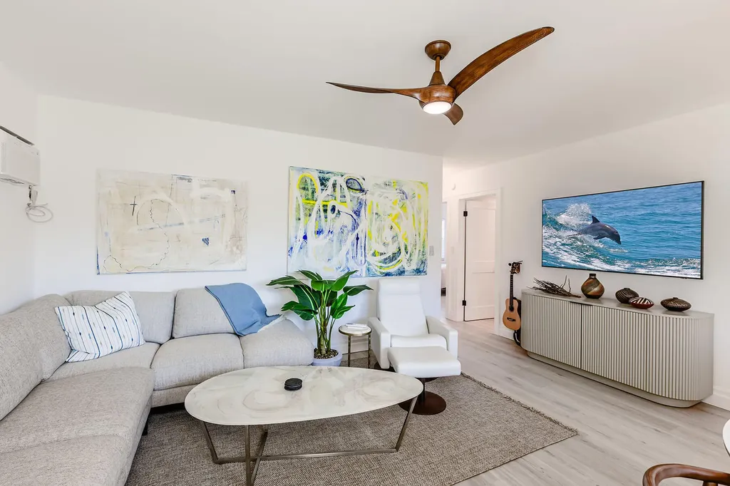 235 Seaview Court Marco Island FL 34145