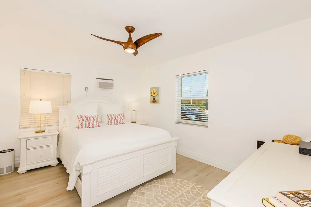 235 Seaview Court Marco Island FL 34145