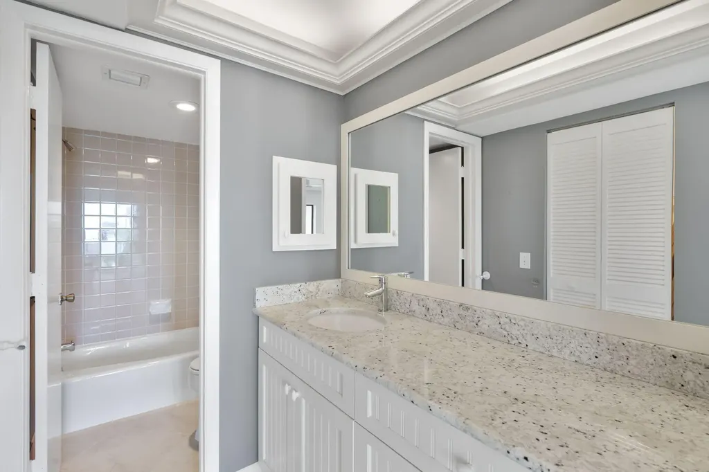 931 Collier Court Marco Island FL 34145