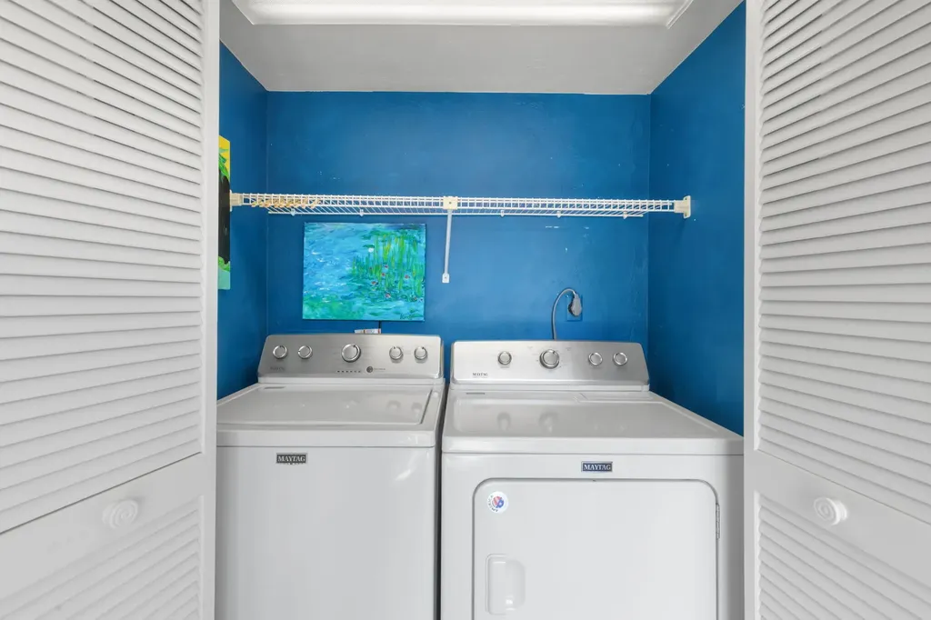 931 Collier Court Marco Island FL 34145